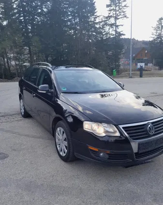 samochody osobowe Volkswagen Passat cena 19000 przebieg: 292000, rok produkcji 2009 z Żywiec